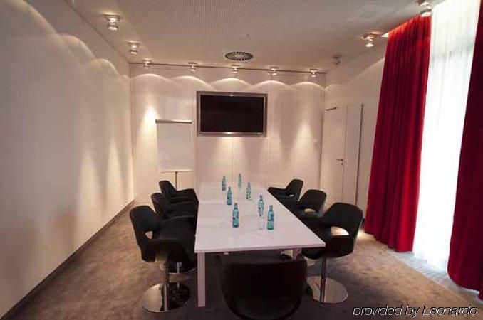 Dormero Hotel Frankfurt Frankfurt am Main Business photo